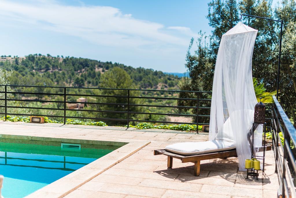 Es Pinar Villa Alaro Bagian luar foto